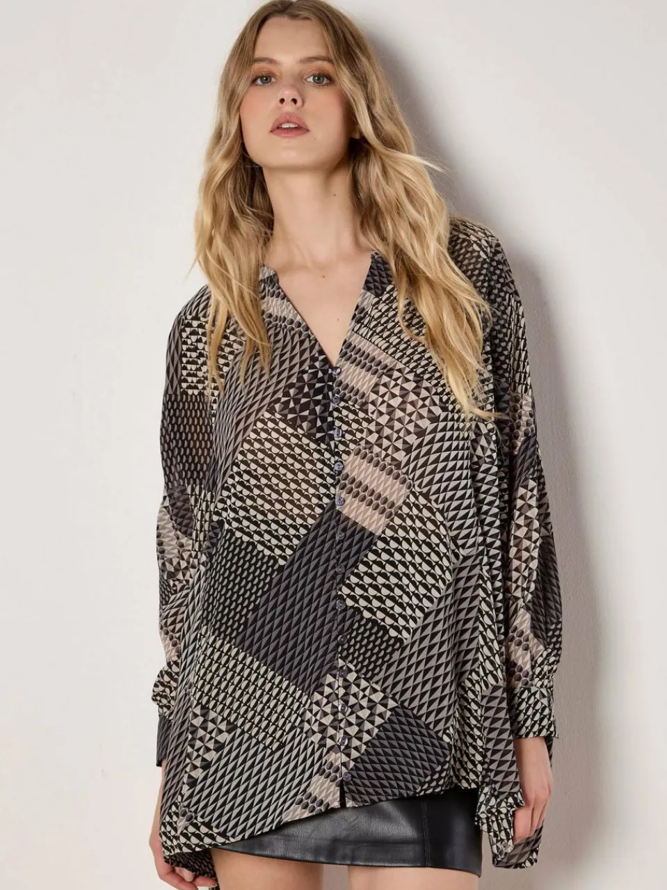 Apricot Blusen<Damen Bluse grau gemustert