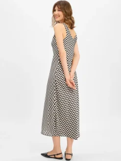 Someday Kleider<Damen Freizeitkleid - Qova schwarz ecru gemustert