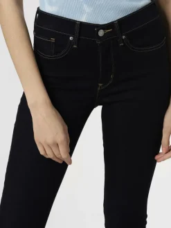 Damen Levi's Hosen|Jeans><noscript><img width=