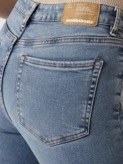 Damen ARMEDANGELS Hosen><noscript><img width=