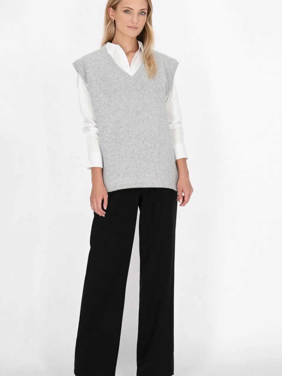 Dreimaster Pullover & Strickjacken<Damen Pullunder grau uni