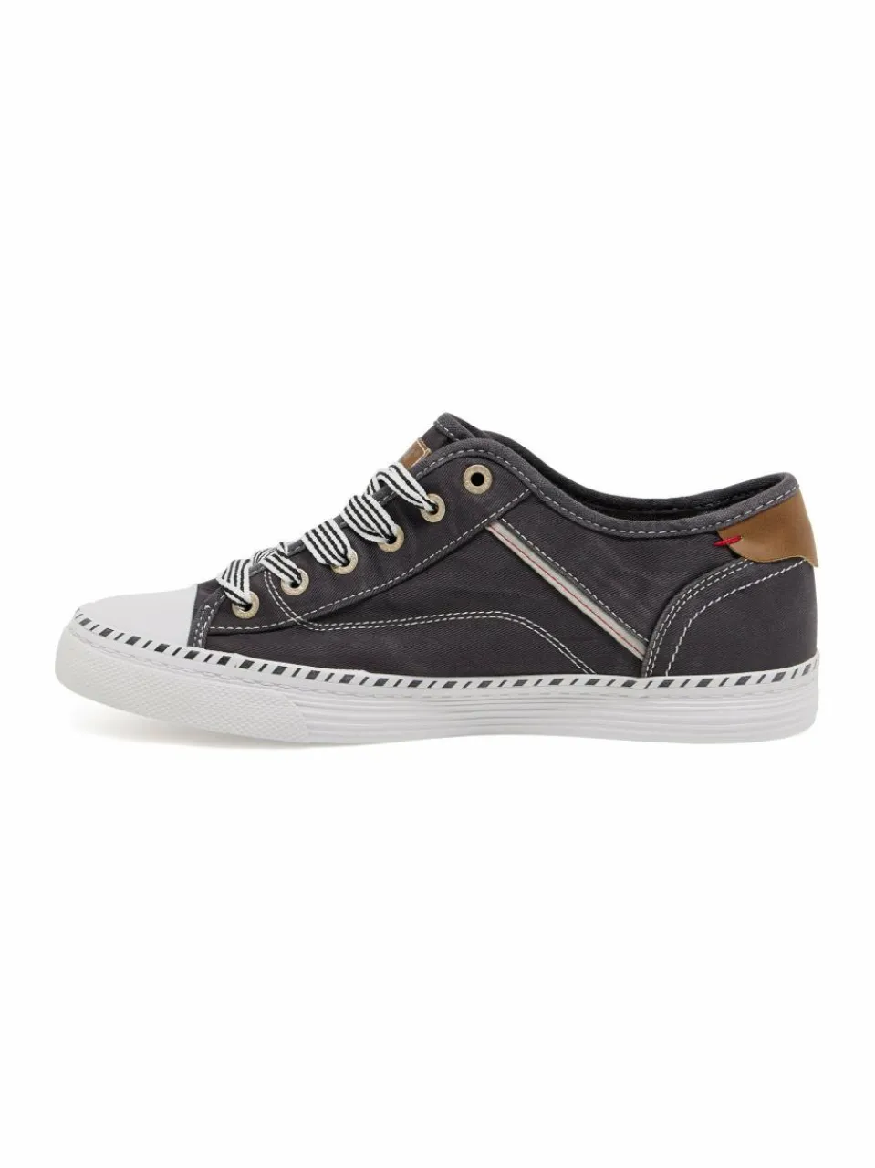Mustang Sneaker<Damen Sneaker schwarz uni