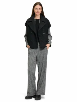 Betty & Co Jacken & Westen<Damen Weste schwarz uni