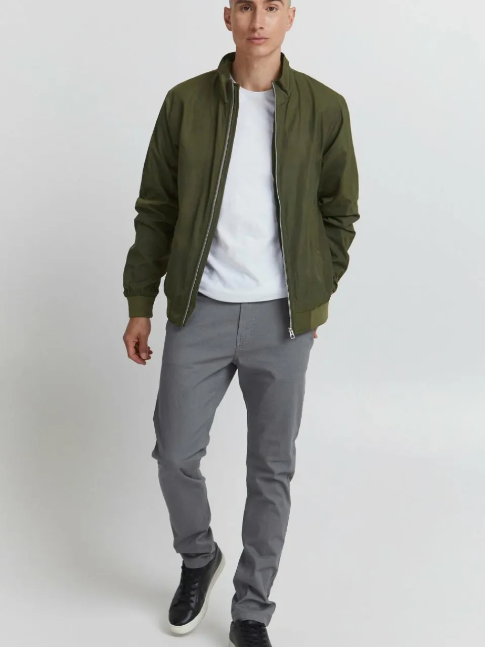 11 Project Sweatshirts & Sweatjacken<Herren Übergangsjacke - PRCapal grün uni