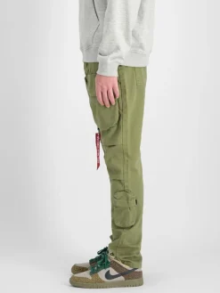 Herren Alpha Industries Hosen><noscript><img width=