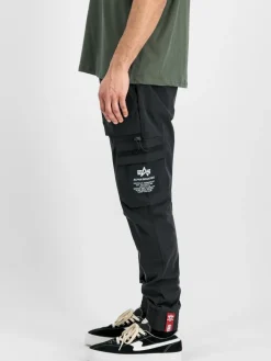 Herren Alpha Industries Hosen><noscript><img width=