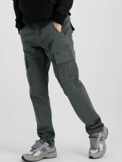 Herren Alpha Industries Hosen><noscript><img width=