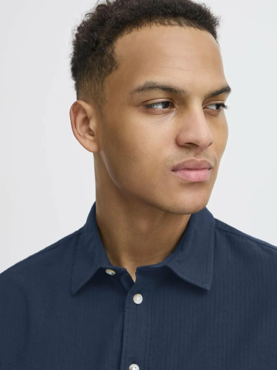 BLEND Hemden<Herren Kurzarmhemd - BHALKE blau strukturiert