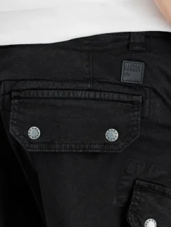 Herren Alpha Industries Hosen><noscript><img width=