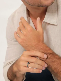 Herren KUZZOI Schmuck><noscript><img width=