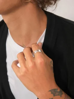 Herren KUZZOI Schmuck><noscript><img width=