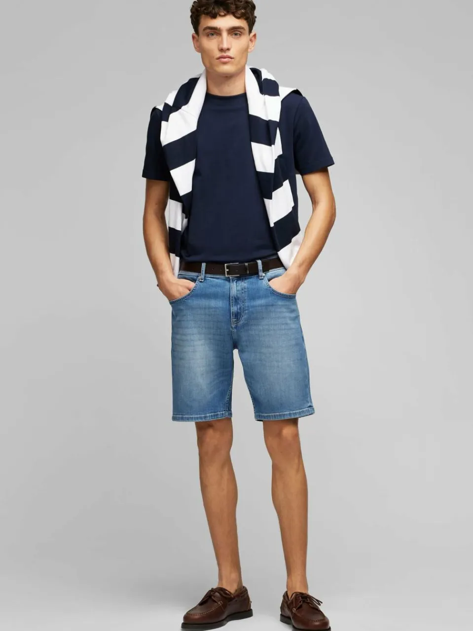 Daniel Hechter Jeans<Herren Shorts blau uni