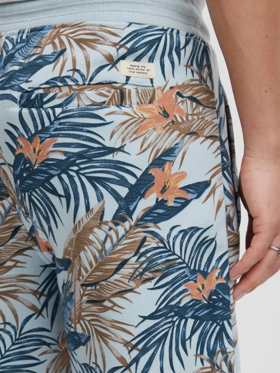 BLEND Hosen<Herren Shorts blau gemustert