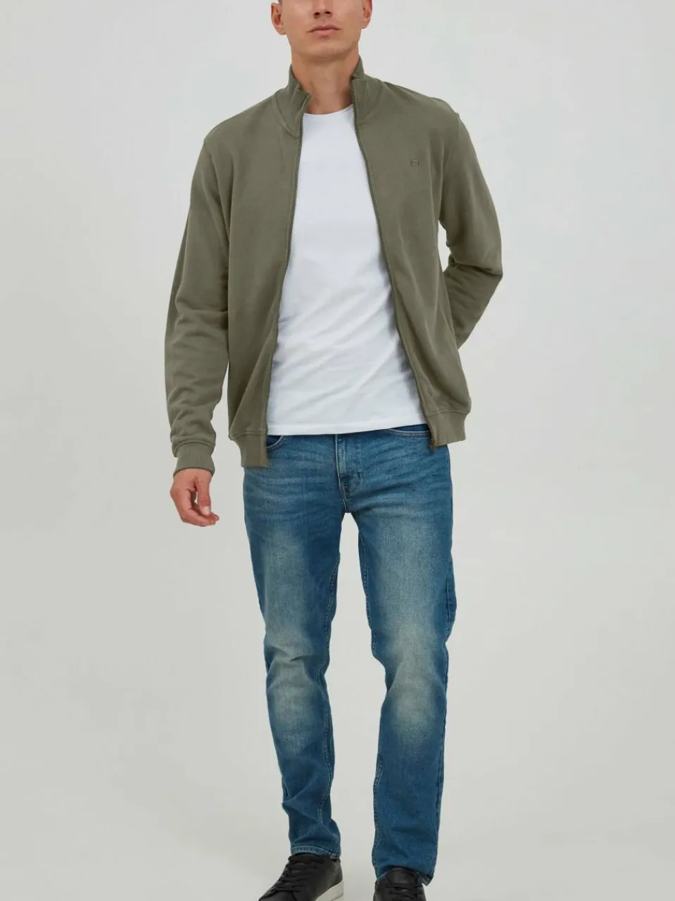 BLEND Sweatshirts & Sweatjacken<Herren Sweatjacke - BHAvebury grün uni