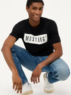 Mustang Shirts<Herren T-Shirt schwarz uni