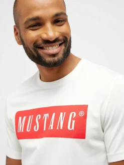 Mustang Shirts<Herren T-Shirt weiß uni