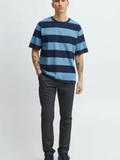 Herren Solid Shirts><noscript><img width=