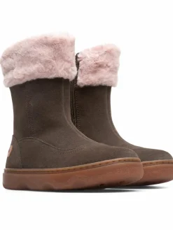 Camper Mädchen><noscript><img width=